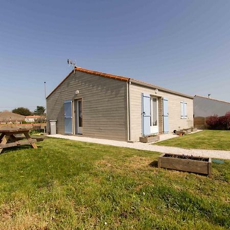 Le Chalet Vendeen Saint-Hilaire-la-Foret Exterior photo